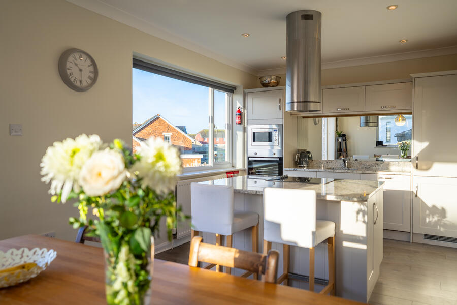 Fully-equipped Kitchen